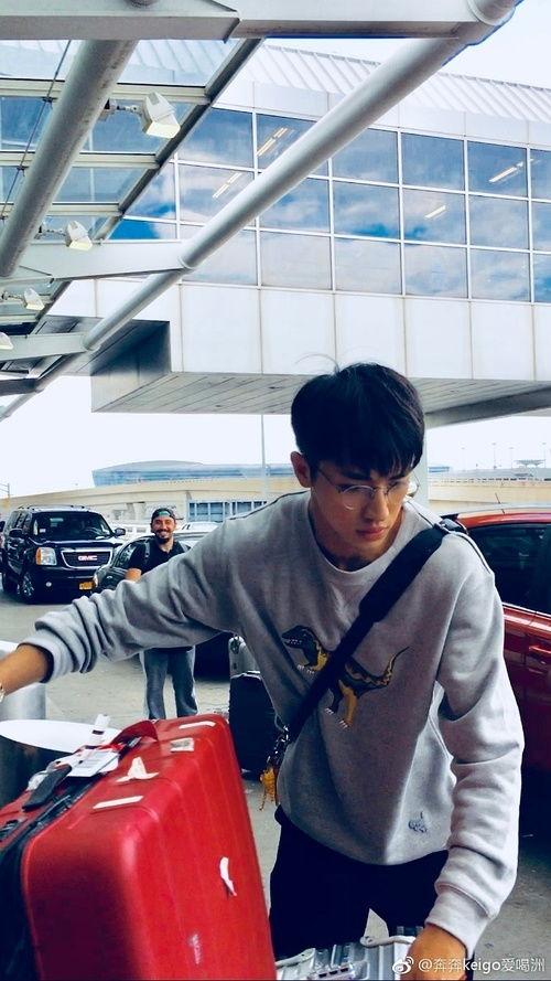 陈子豪吃瓜群众,吃瓜群众的视角解读娱乐圈风云